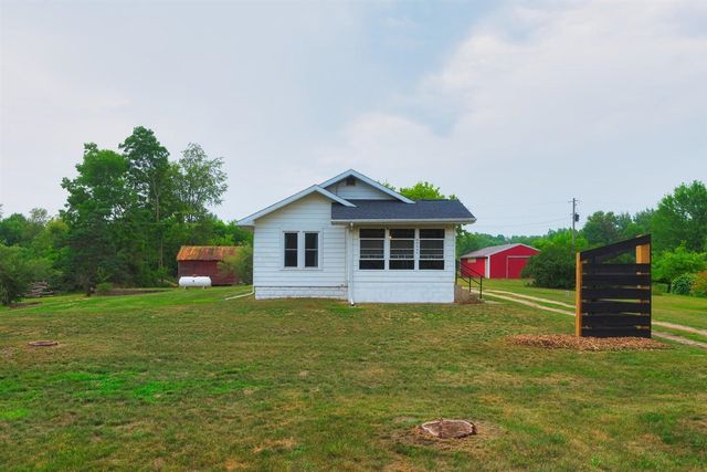 39444 6th Avenue, Bloomingdale, MI 49026