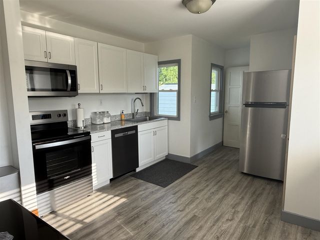 39444 6th Avenue, Bloomingdale, MI 49026
