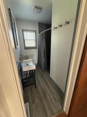 39444 6th Avenue, Bloomingdale, MI 49026