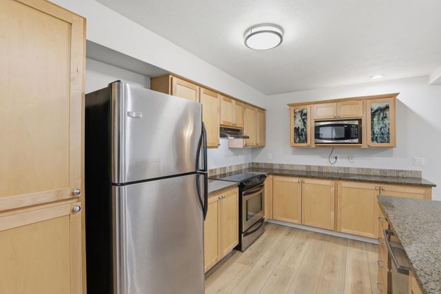 22855 E Country Vista Dr, Liberty Lake, WA 99019