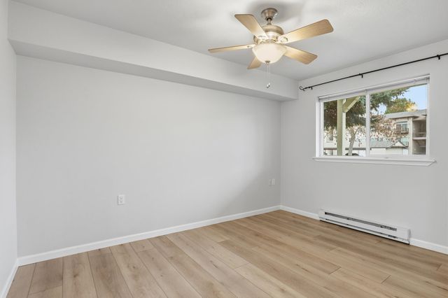 22855 E Country Vista Dr, Liberty Lake, WA 99019