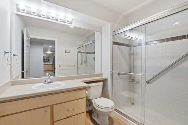 22855 E Country Vista Dr, Liberty Lake, WA 99019