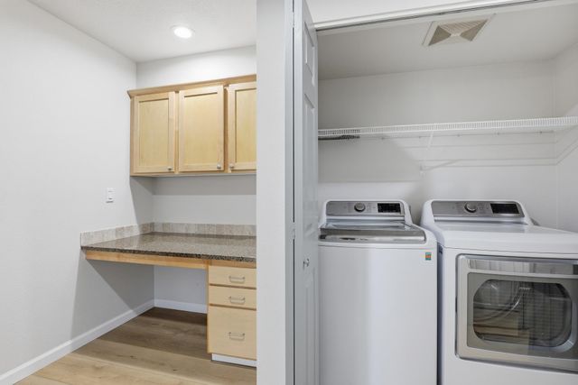 22855 E Country Vista Dr, Liberty Lake, WA 99019