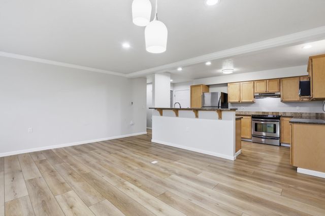 22855 E Country Vista Dr, Liberty Lake, WA 99019