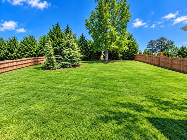 194 Cedar Mill Drive, Dallas, GA 30132