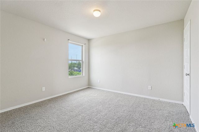 2505 Dino Drive, Seguin, TX 78155