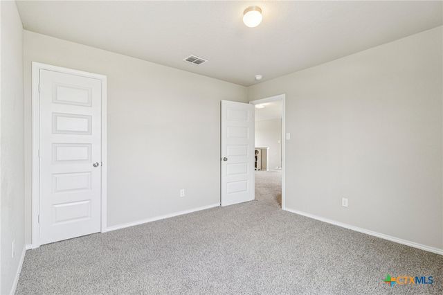 2505 Dino Drive, Seguin, TX 78155