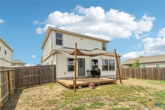 2505 Dino Drive, Seguin, TX 78155