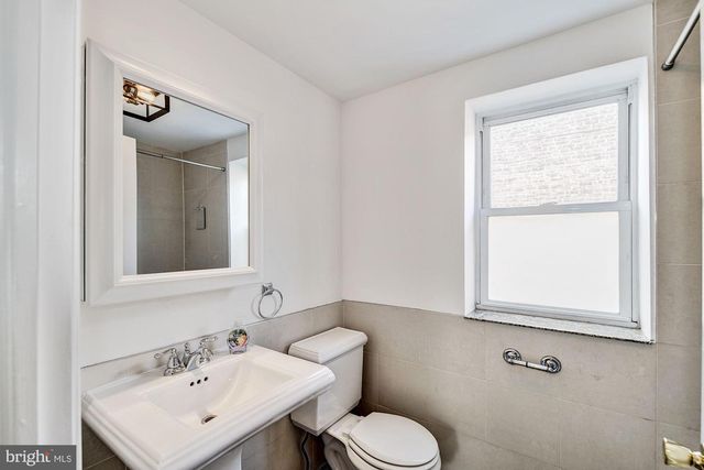 15 W WILDEY ST, Philadelphia, PA 19123