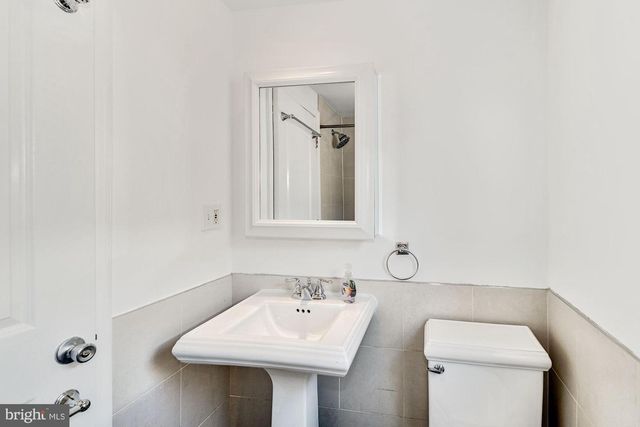 15 W WILDEY ST, Philadelphia, PA 19123