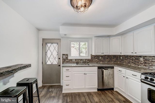 15 W WILDEY ST, Philadelphia, PA 19123