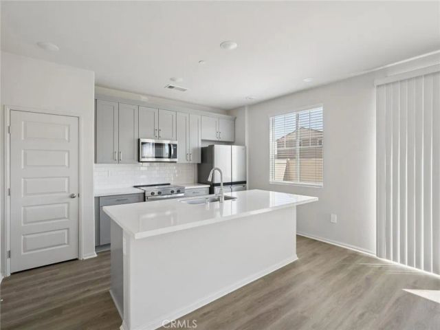 1940 Limetta Lane, Redlands, CA 92374