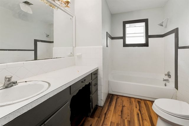 229 Bois D Arc Street, Canton, TX 75103