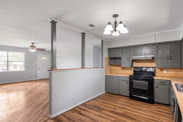 229 Bois D Arc Street, Canton, TX 75103