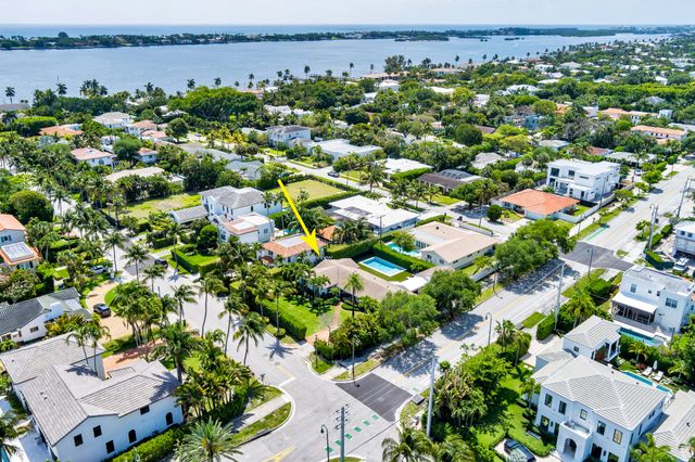 260 E Lakewood Road, West Palm Beach, FL 33405