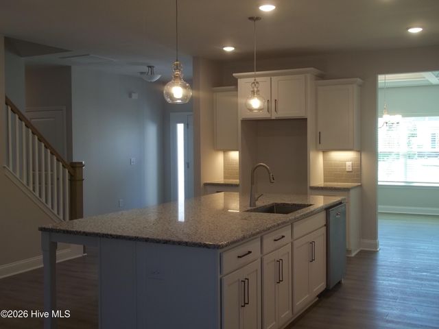 821 Red Sky Drive NE, Winnabow, NC 28479