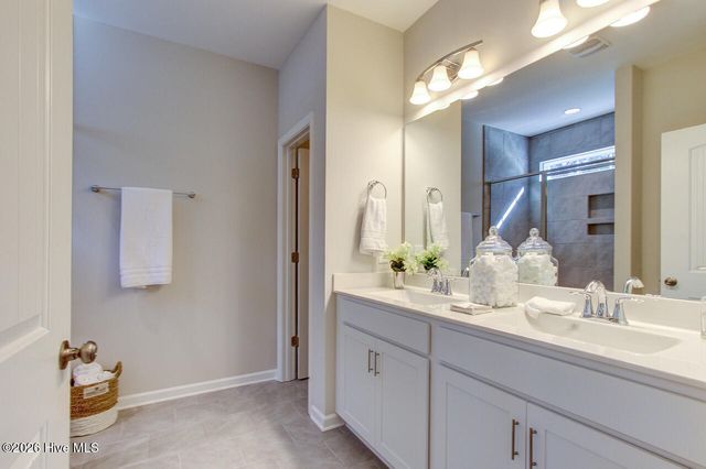 821 Red Sky Drive NE, Winnabow, NC 28479