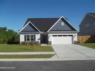 821 Red Sky Drive NE, Winnabow, NC 28479