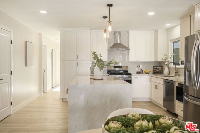 1747 Wollacott Street, Redondo Beach, CA 90278