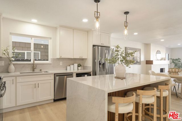 1747 Wollacott Street, Redondo Beach, CA 90278