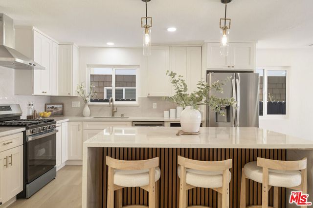 1747 Wollacott Street, Redondo Beach, CA 90278
