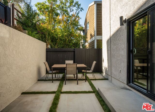 1747 Wollacott Street, Redondo Beach, CA 90278