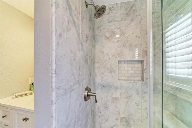 210 N 17TH STREET W 14, Bradenton, FL 34205