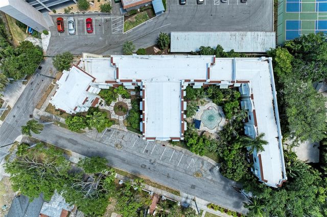 210 N 17TH STREET W 14, Bradenton, FL 34205