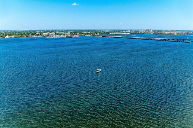 210 N 17TH STREET W 14, Bradenton, FL 34205