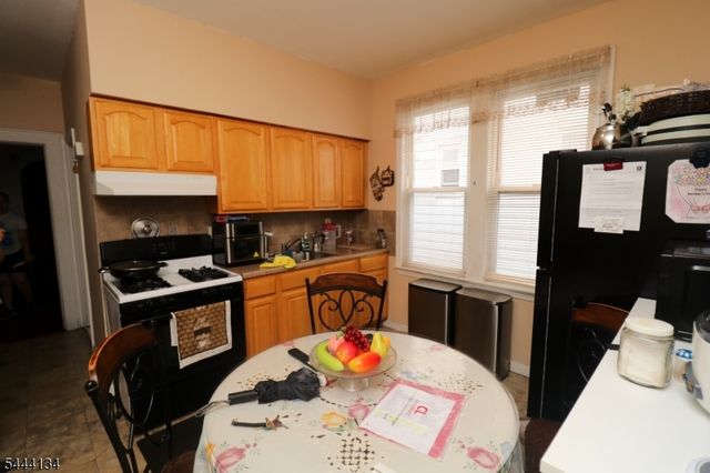 270 N 12Th St, Newark City, NJ 07107