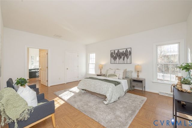 1943 Retreat Dr, Mechanicsville, VA 23111