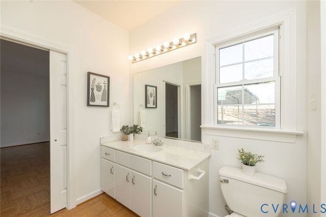 1943 Retreat Dr, Mechanicsville, VA 23111