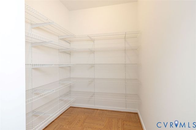 1943 Retreat Dr, Mechanicsville, VA 23111