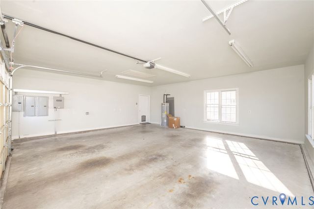 1943 Retreat Dr, Mechanicsville, VA 23111