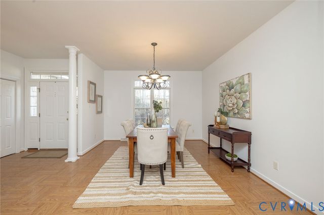 1943 Retreat Dr, Mechanicsville, VA 23111