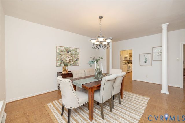 1943 Retreat Dr, Mechanicsville, VA 23111