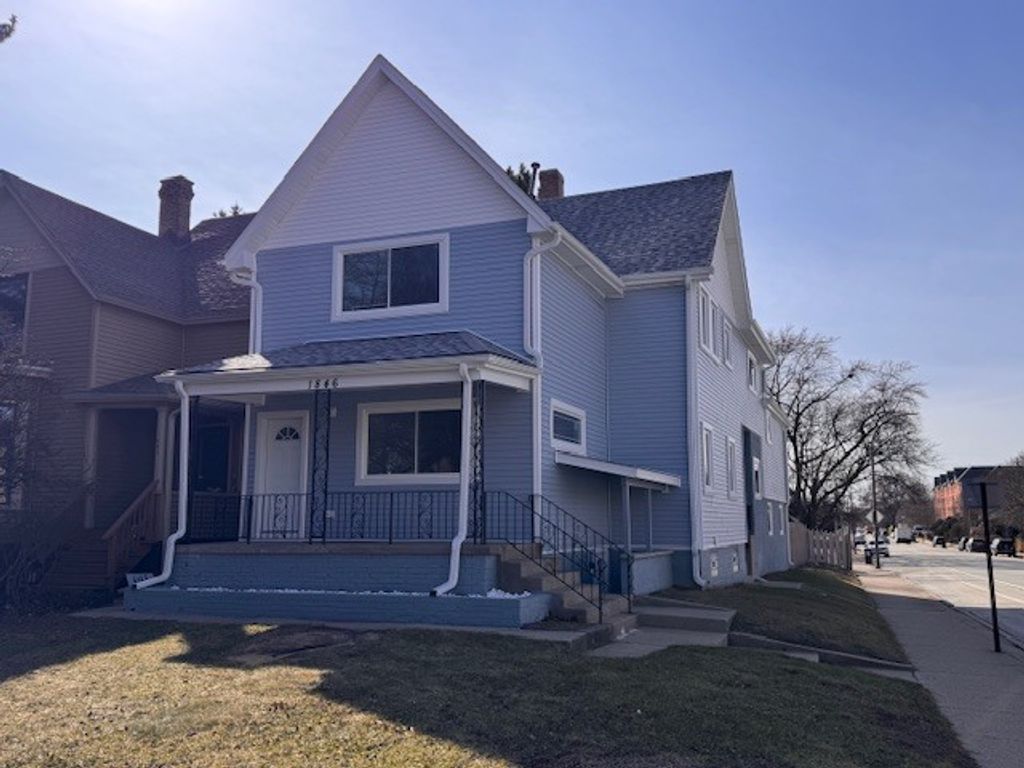 1846 Westley Avenue 2, Evanston, IL 60201