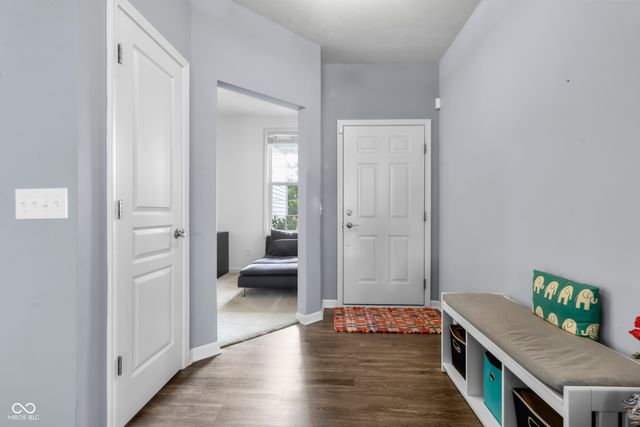 13456 Ravenswood Trail, Fishers, IN 46037