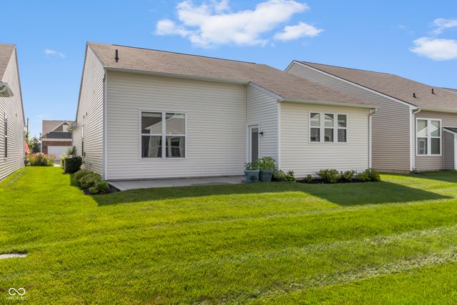 13456 Ravenswood Trail, Fishers, IN 46037