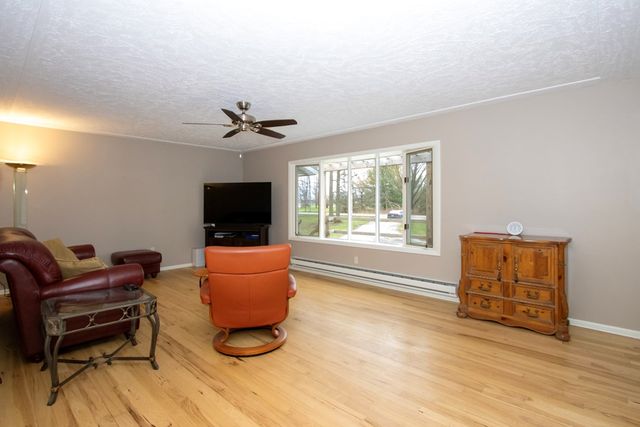 40126 Jones Road, Wellington, OH 44090