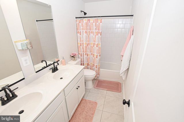 14 DIVING SCAUP RD, Hedgesville, WV 25427