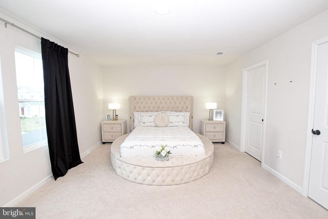 14 DIVING SCAUP RD, Hedgesville, WV 25427
