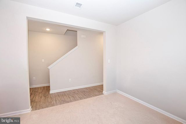 14 DIVING SCAUP RD, Hedgesville, WV 25427