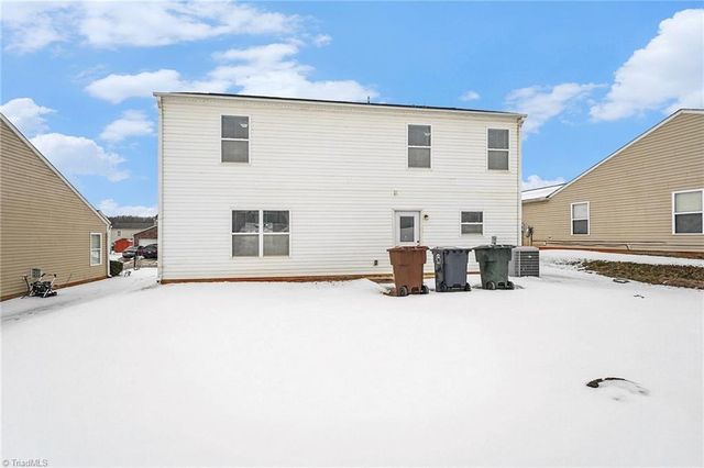 3904 Whispering Willows Drive, Greensboro, NC 27406