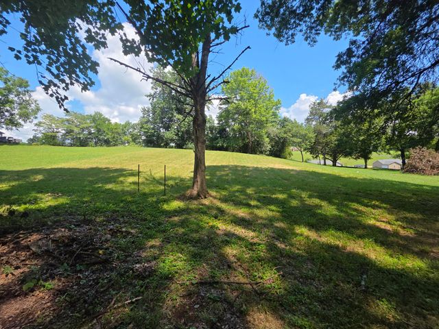 1006 Rainbow Drive, Albany, KY 42602