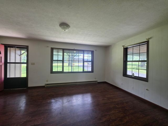 1006 Rainbow Drive, Albany, KY 42602