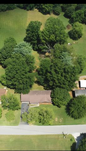 1006 Rainbow Drive, Albany, KY 42602