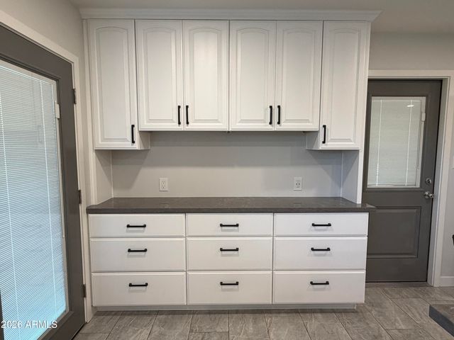 4140 W PARADISE Drive, Phoenix, AZ 85029