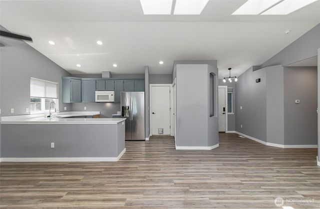 5601 71st Avenue W, Marysville, WA 98270