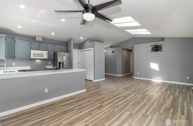 5601 71st Avenue W, Marysville, WA 98270